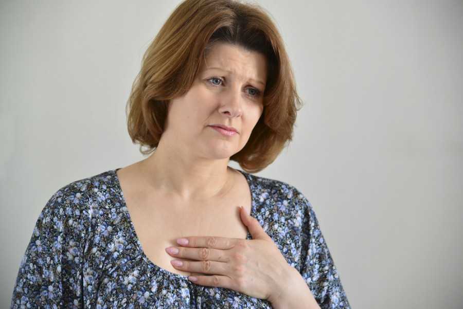 Pourquoi j'ai une boule au sternum ?